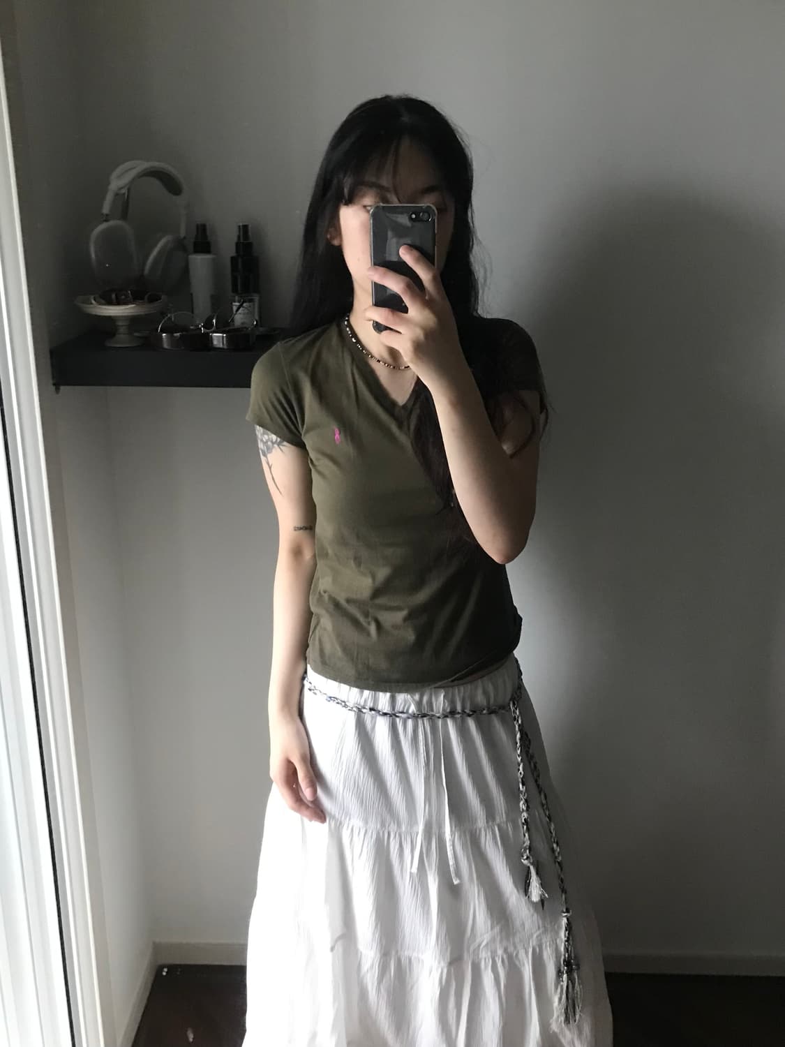 폴로 랄프로렌 포니 카키 브이넥 반팔티 상품이미지4