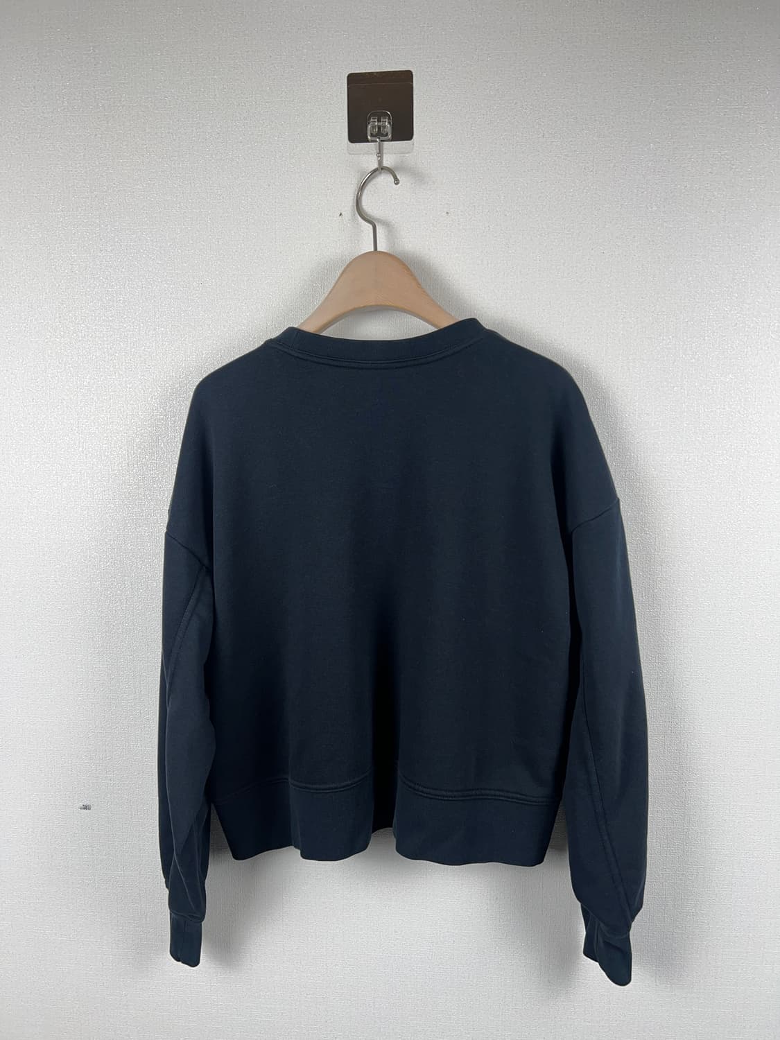 나이키 여성 드라이핏 GET FIT 스우시 크루 맨투맨 M 상품이미지3