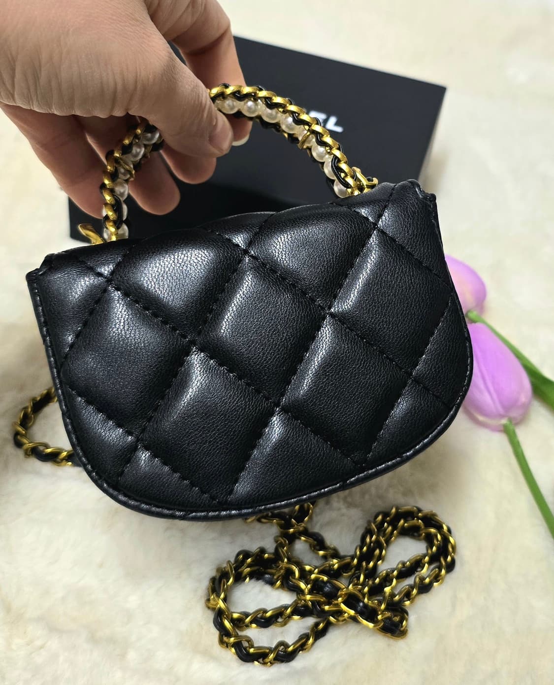 샤넬vip진주탑핸들백 미니 woc 체인백 상품이미지4