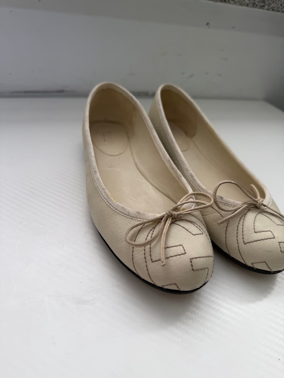 정품) 구찌 GG 캔버스 발레리나 플랫슈즈 36 상품이미지3