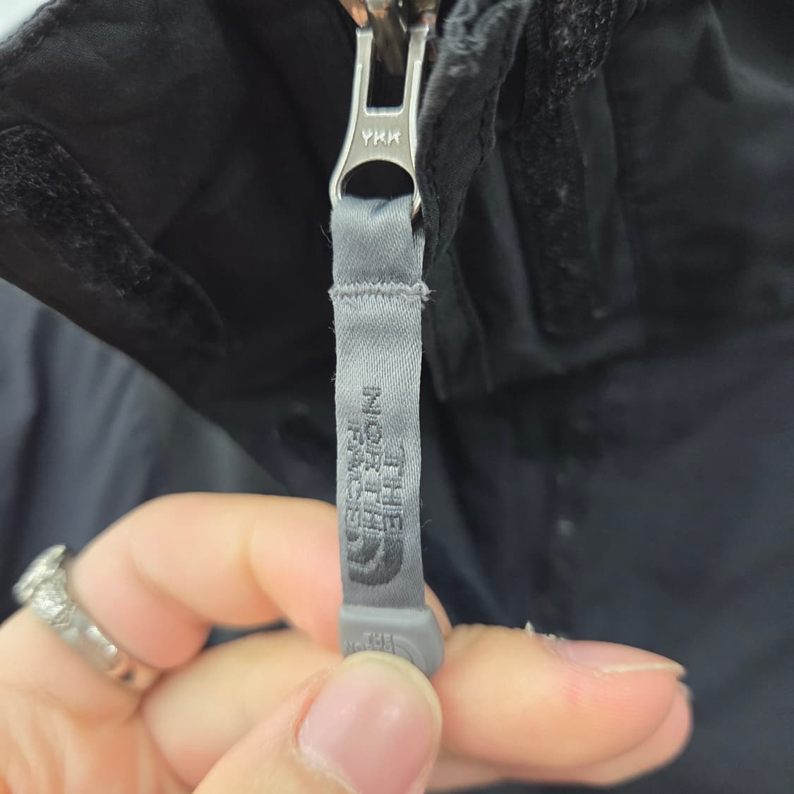 노스페이스 블랙 바람막이 자켓 남L 상품이미지5