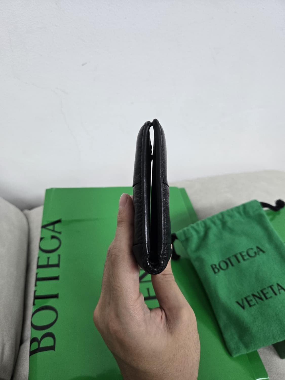 [보증서 정품]보테가베네타 맵시 반지갑 상품이미지4