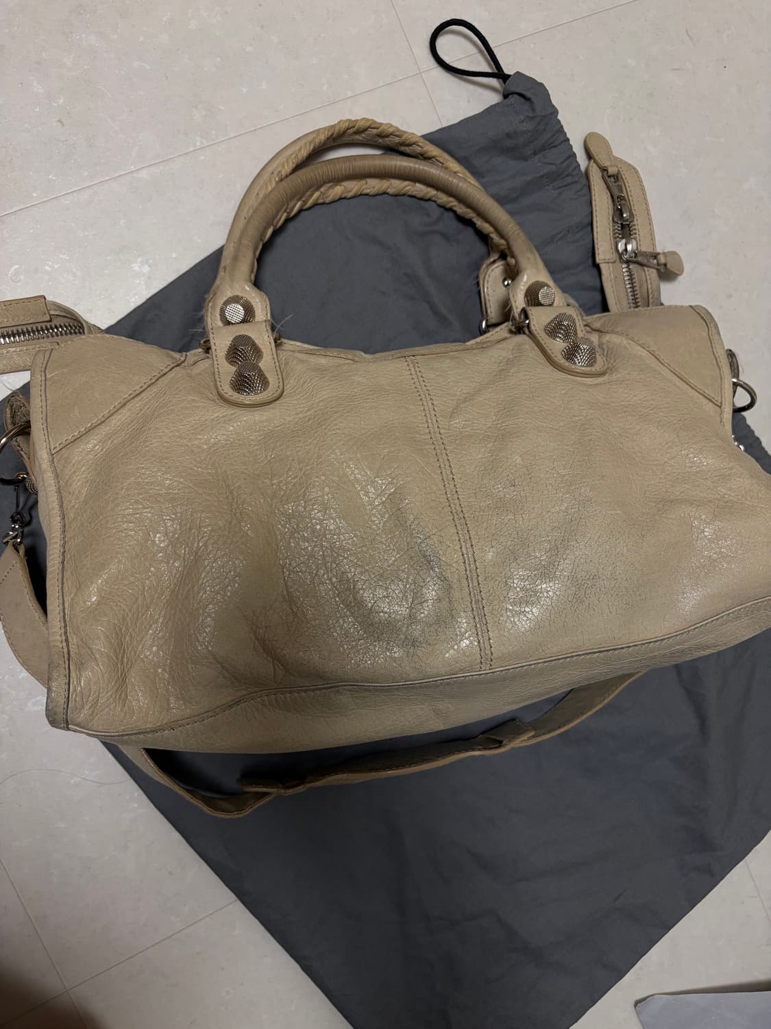 발렌시아가 모터백 상품이미지6