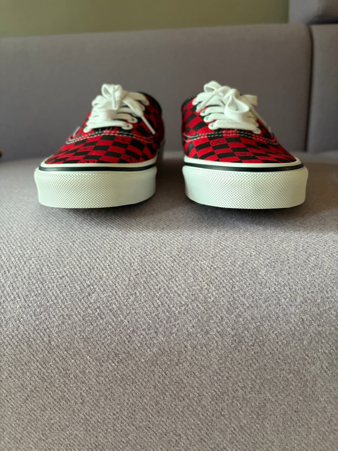 발렌티노 반스 브이로고 체커보드 스니커즈 상품이미지4