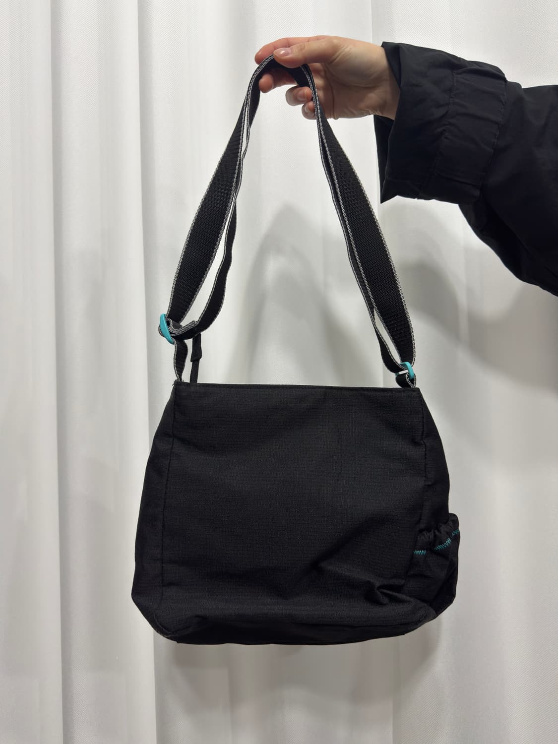 adidas crossbag 상품이미지2