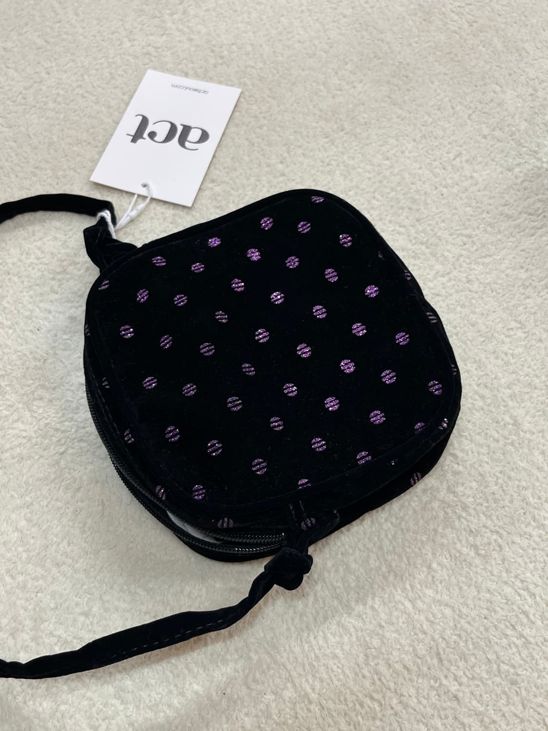 도트 패턴 벨벳 미니백  상품이미지9