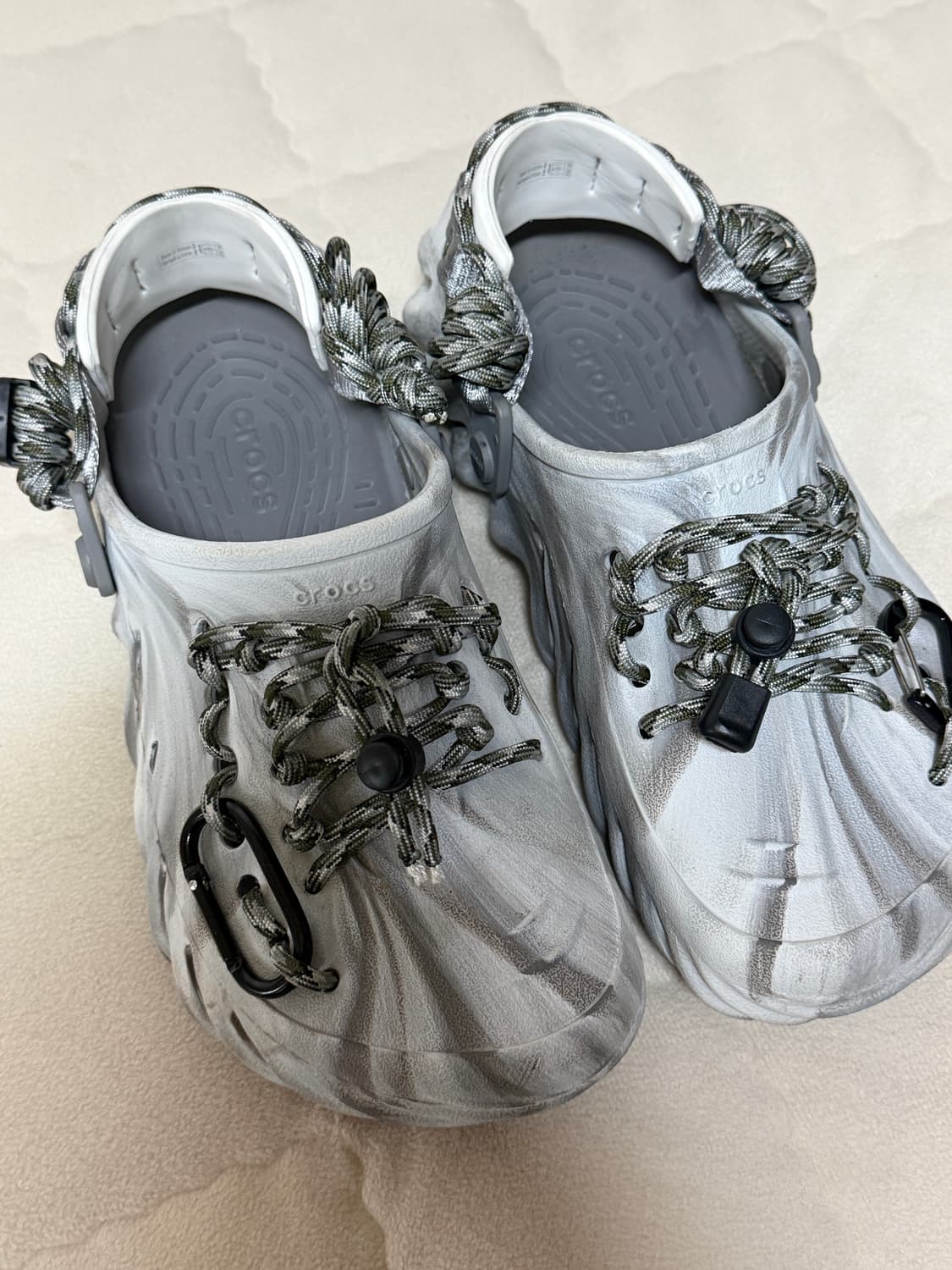 크록스 에코 클로그 마블드 파라코드  커스텀 상품이미지1