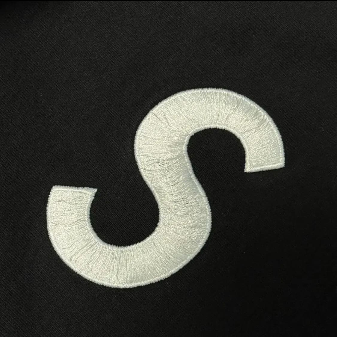 L) 슈프림 S 로고 후드 스웨트셔츠 블랙 상품이미지4