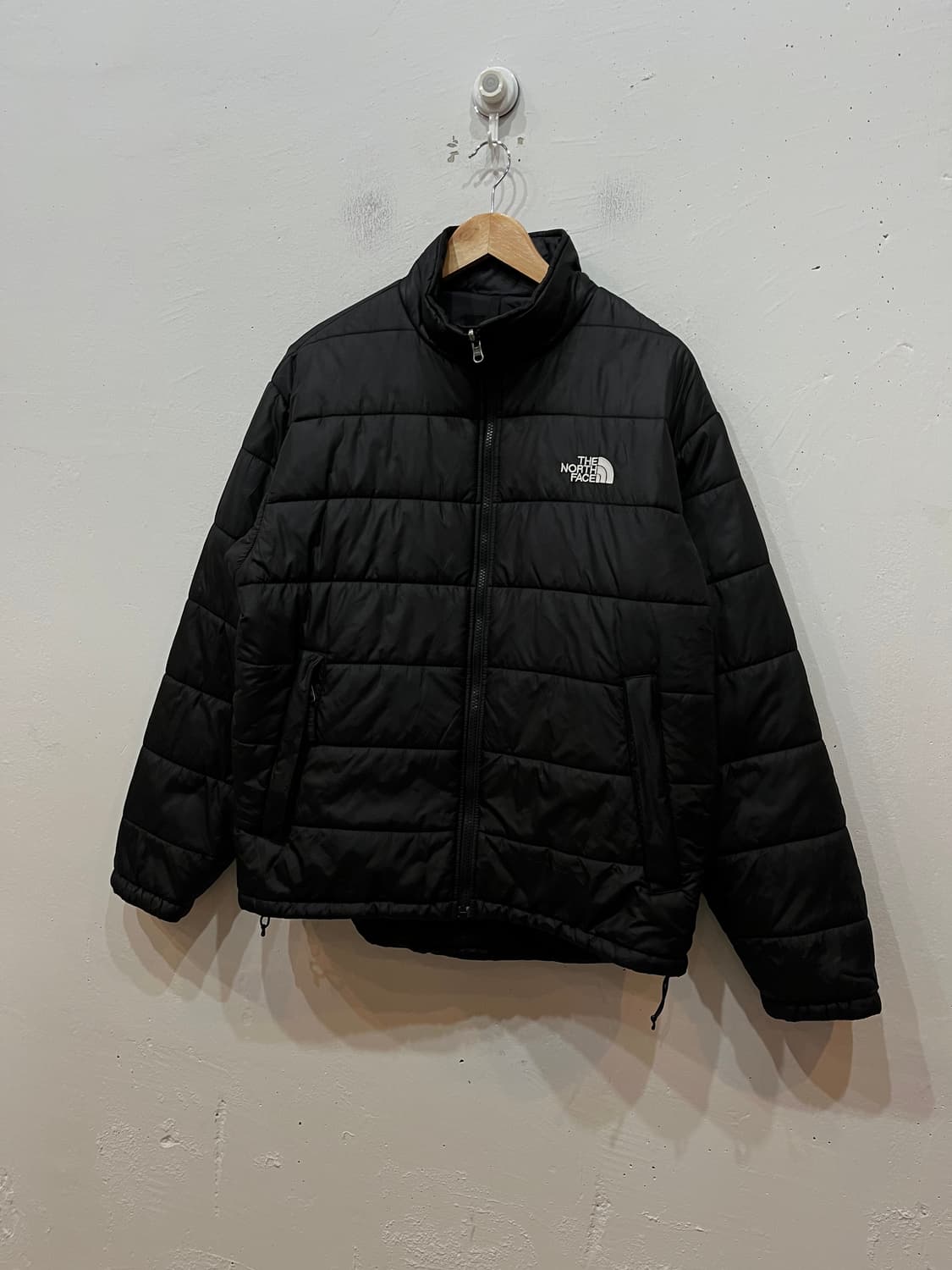 노스페이스 패딩 블랙 105 상품이미지1