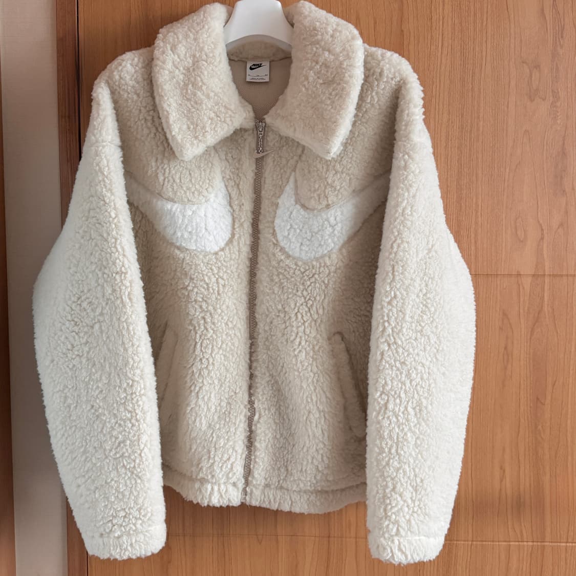 나이키 스우시 풀집 뽀글이 재킷 상품이미지1