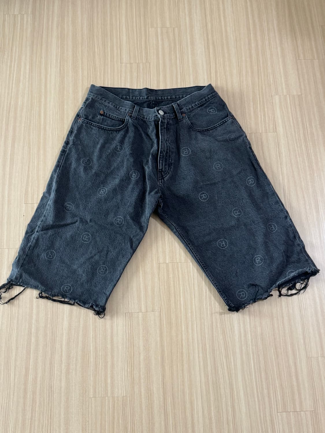 마틴로즈 모노그램 데님 쇼츠 상품이미지3