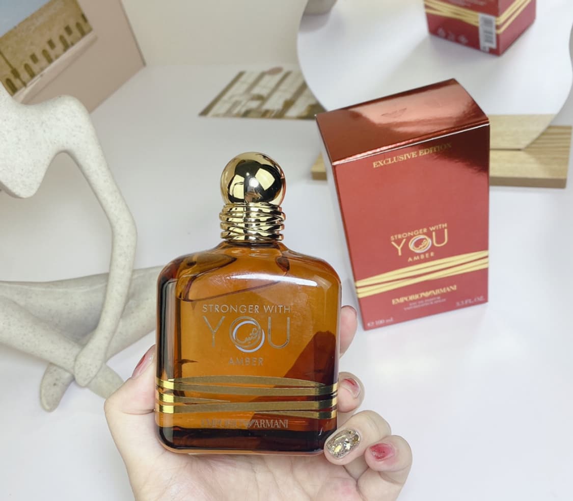 아르마니 스트롱거 위드 유 향수 100ml 상품이미지4