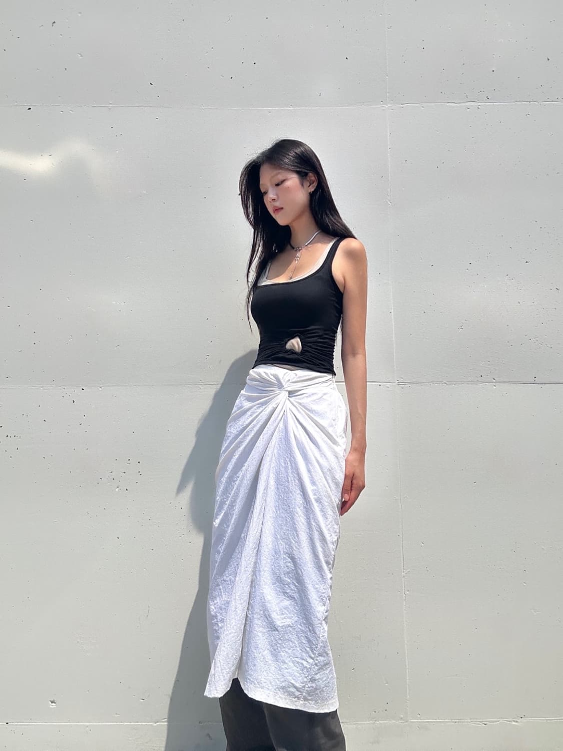 Mini heart sleeveless / black 상품이미지2