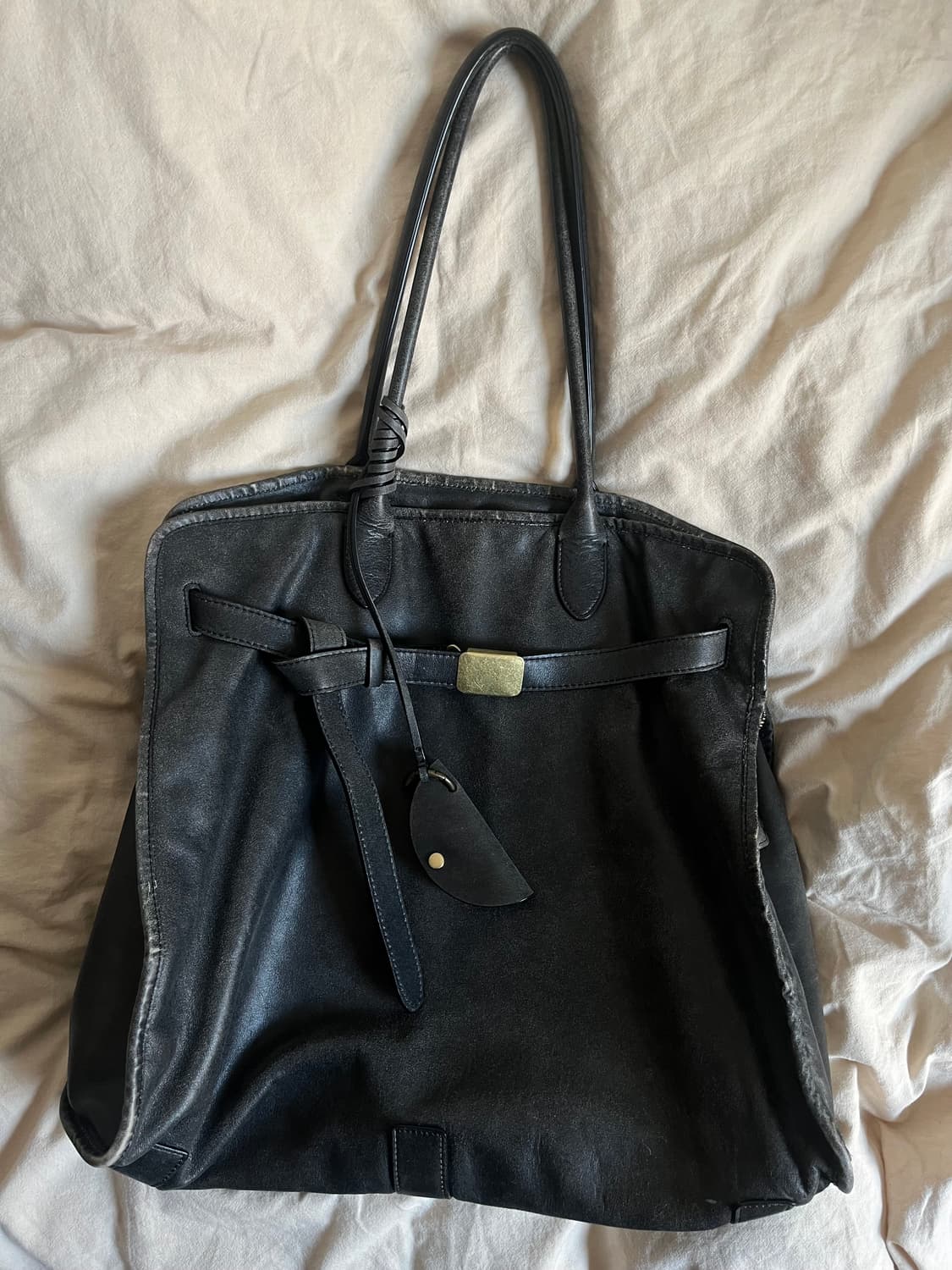 브라운야드 레더 버클 백 초판 상품이미지3