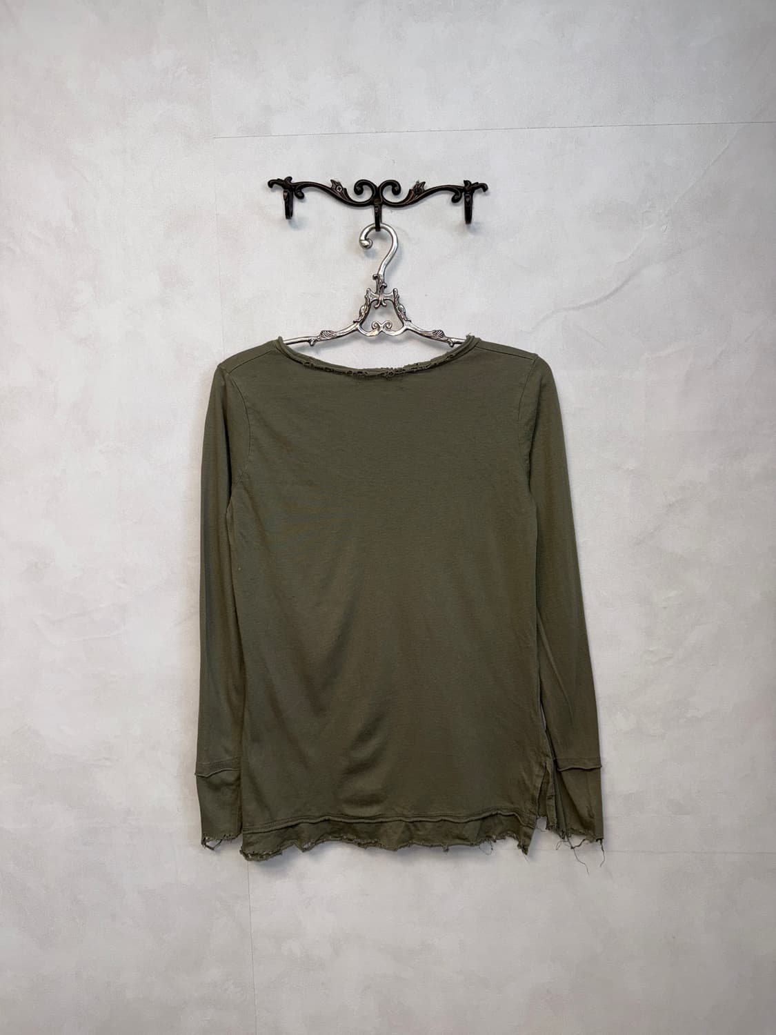 Ash khaki grunge damage long sleeve 상품이미지5