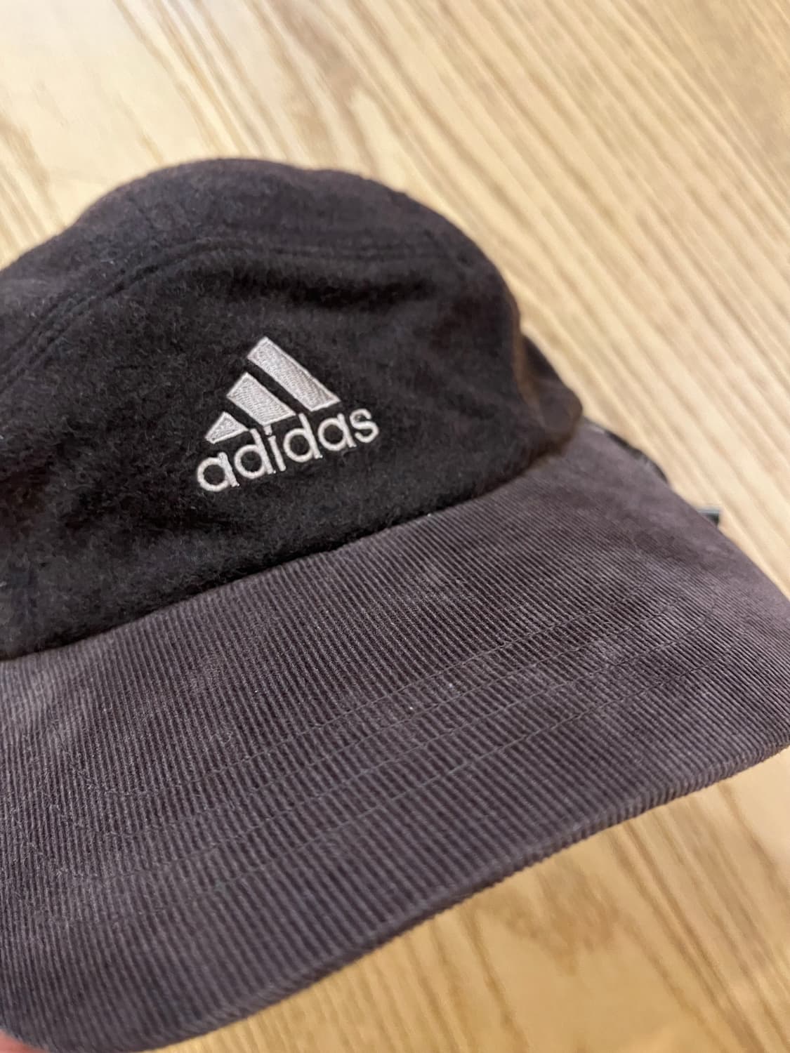 빈티지 00s 아디다스 이어플랩 상품이미지3