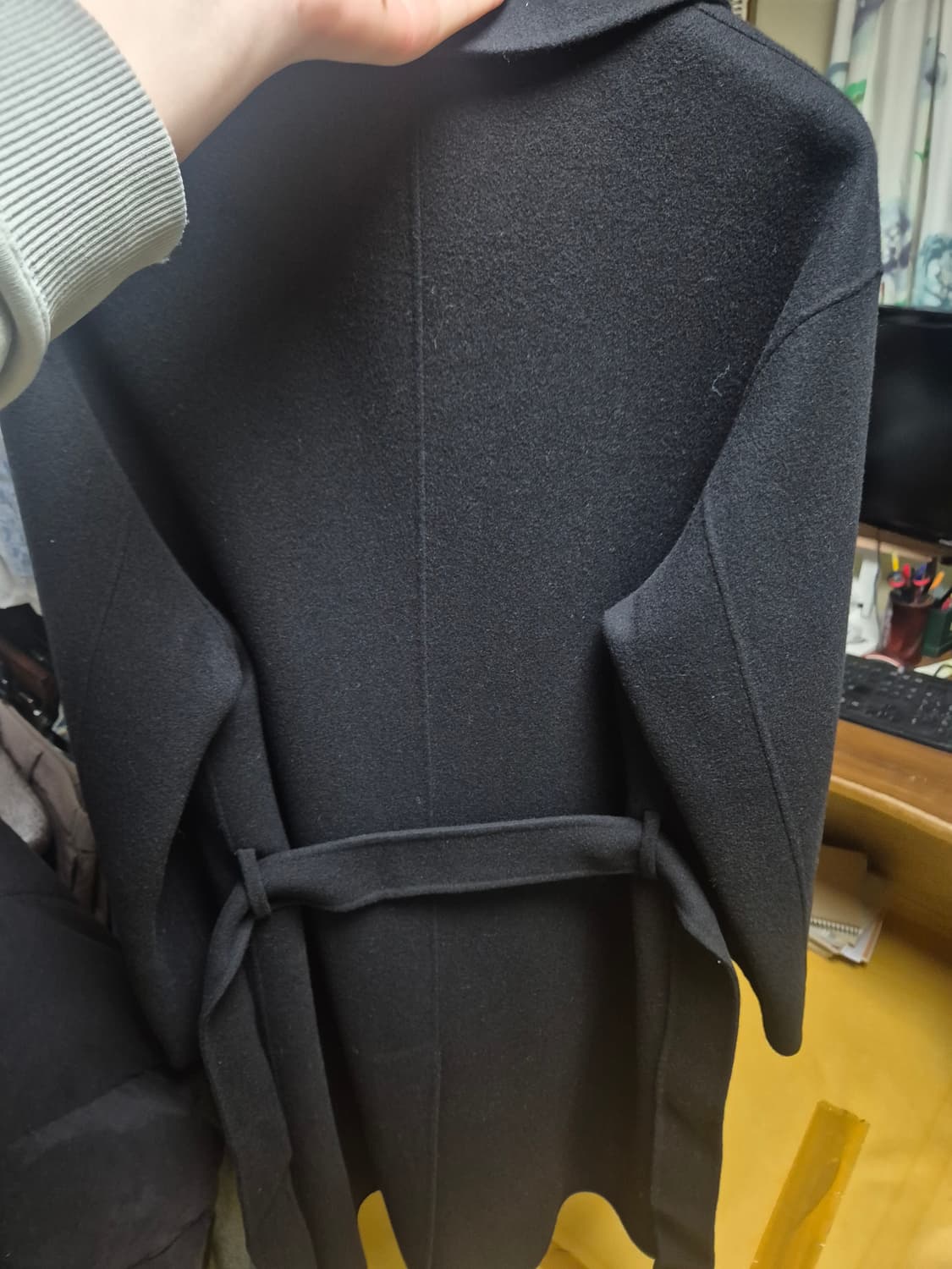 더니트컴퍼니 로브 핸드메이드 코트 블랙(L) 상품이미지4