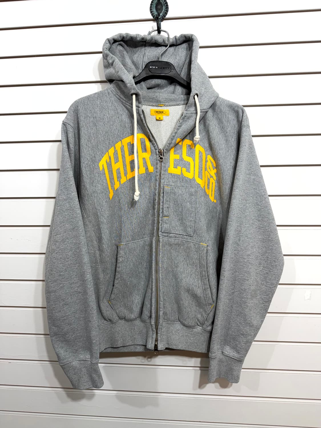 the resq 더레스큐 후드집업 상품이미지2