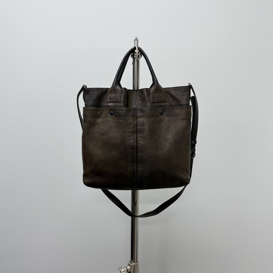 Margaret Howell leather helmet bag 상품이미지1