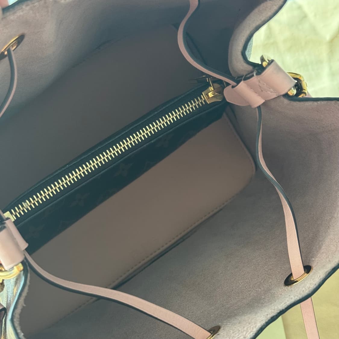 루이비통 네오노에 버킷백 상품이미지5