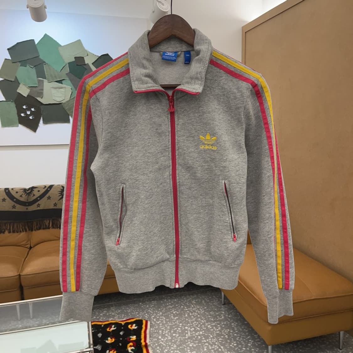 아디다스 파이어 버드 그레이 핑크 트랙탑 집업 90 C06505 상품이미지3