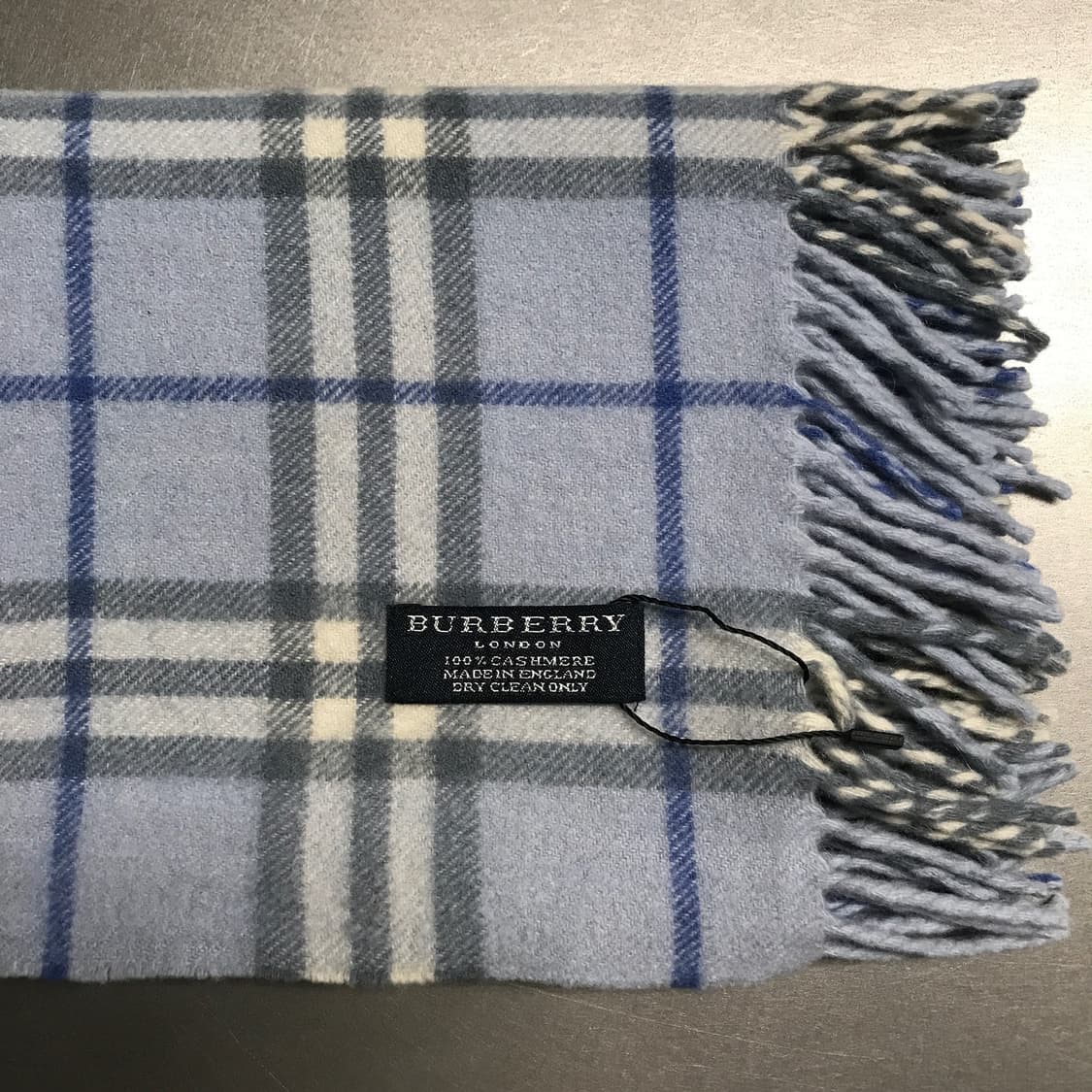 버버리 정품 캐시미어 머플러 스카이블루 상품이미지3