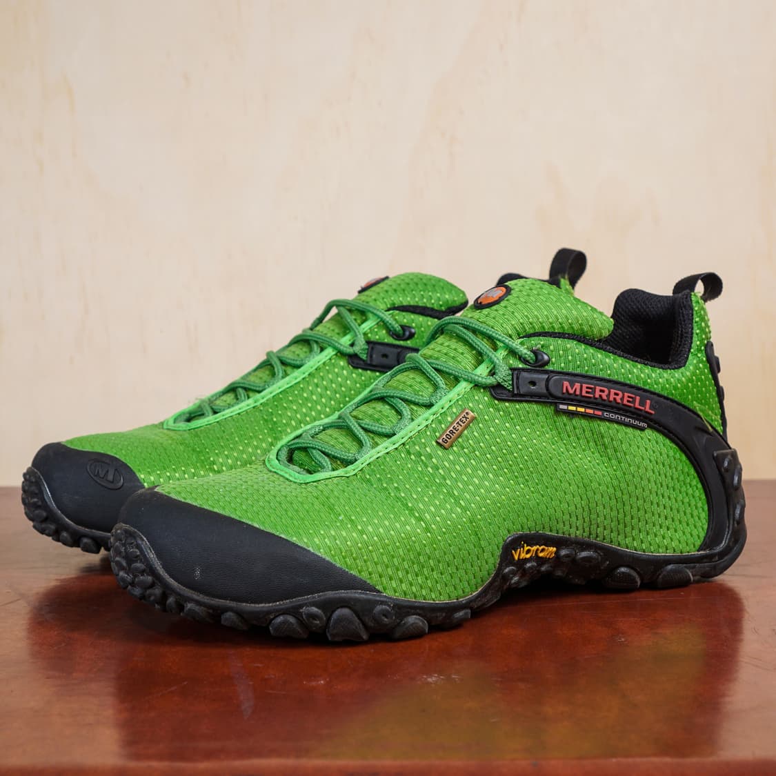 머렐 고어텍스 트래킹 스니커즈 상품이미지1