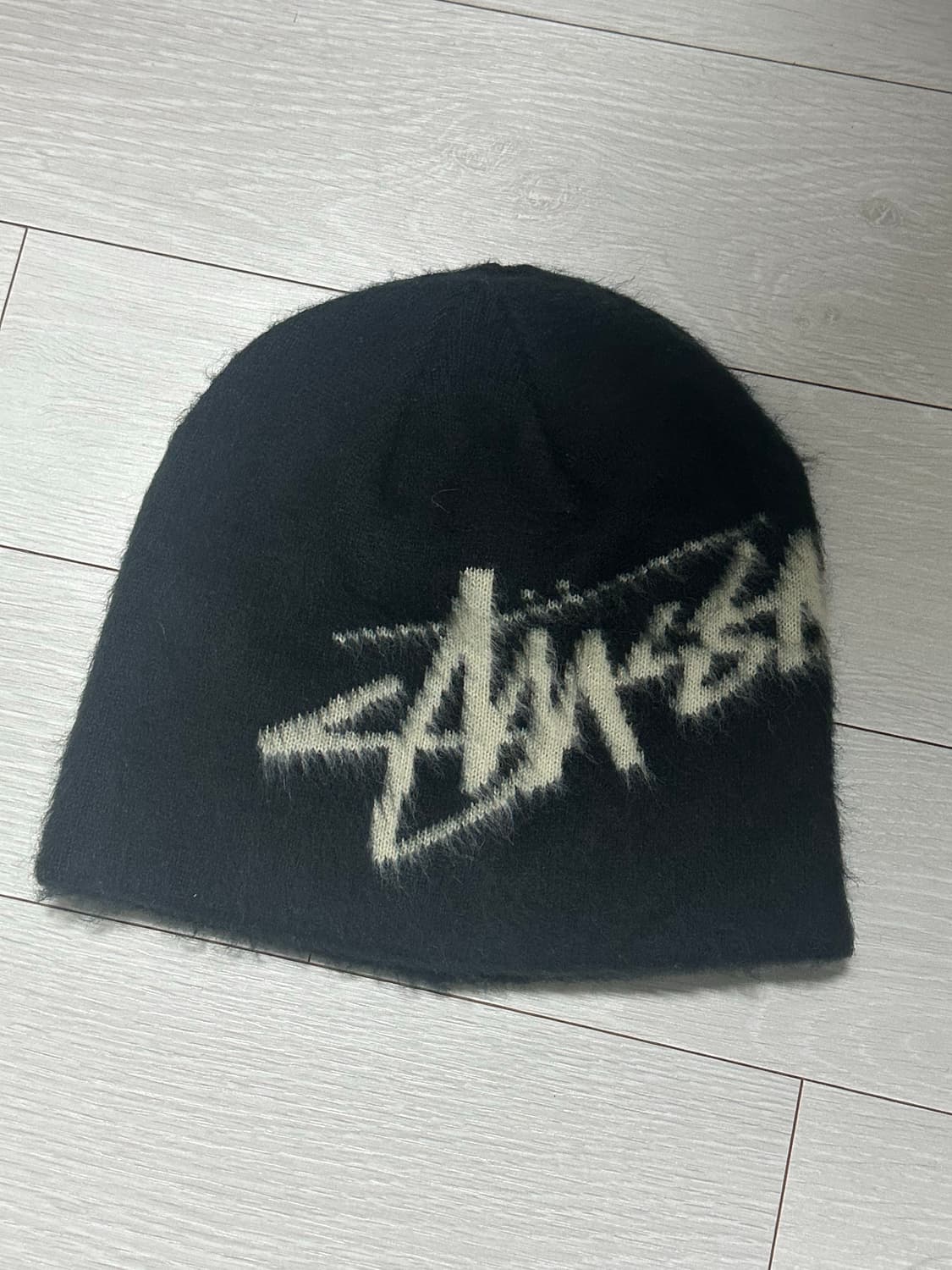 스투시 스컬캡 비니 판매합니다. 상품이미지1