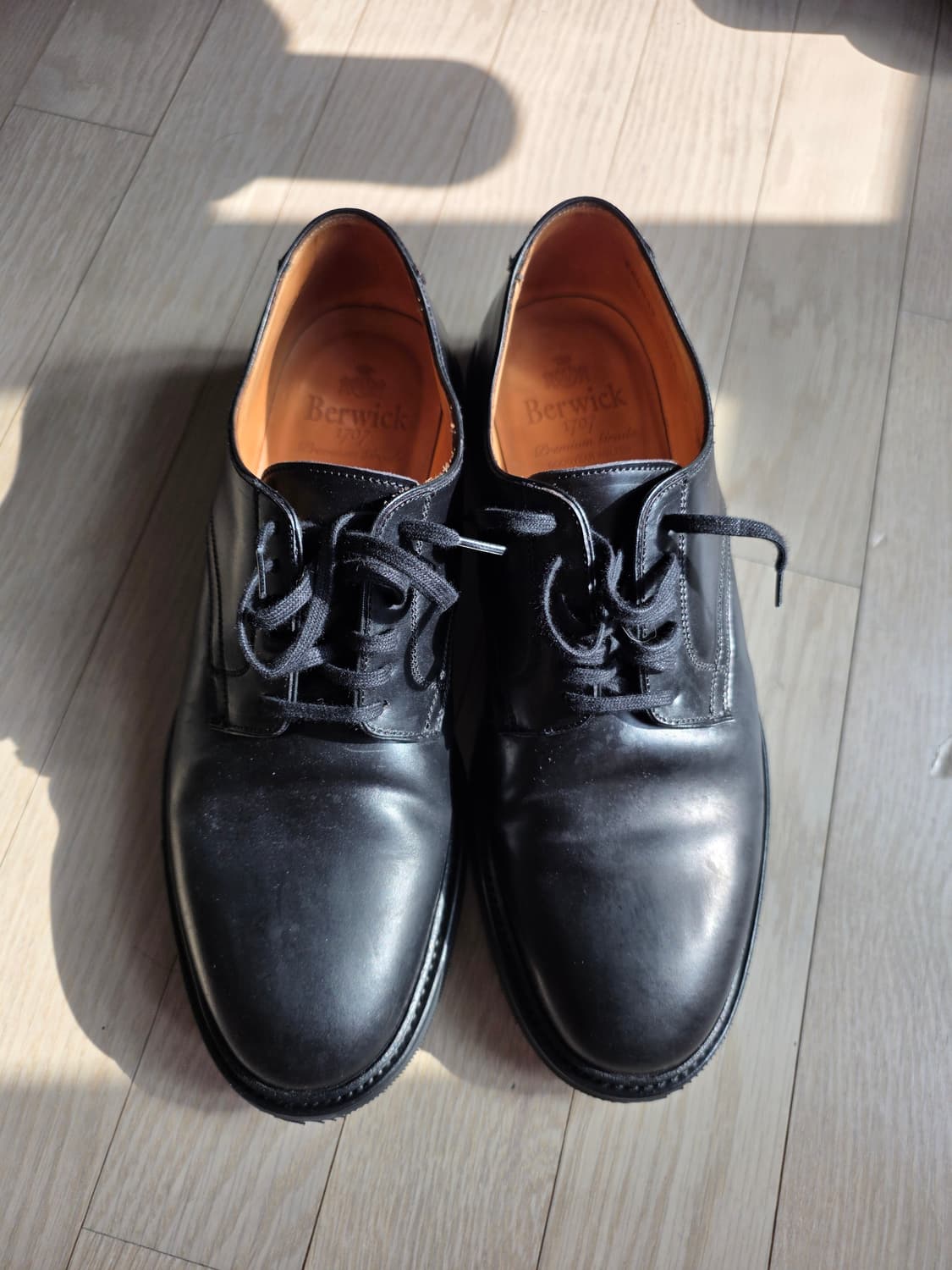 버윅 5048 코도반 더비 280 상품이미지5