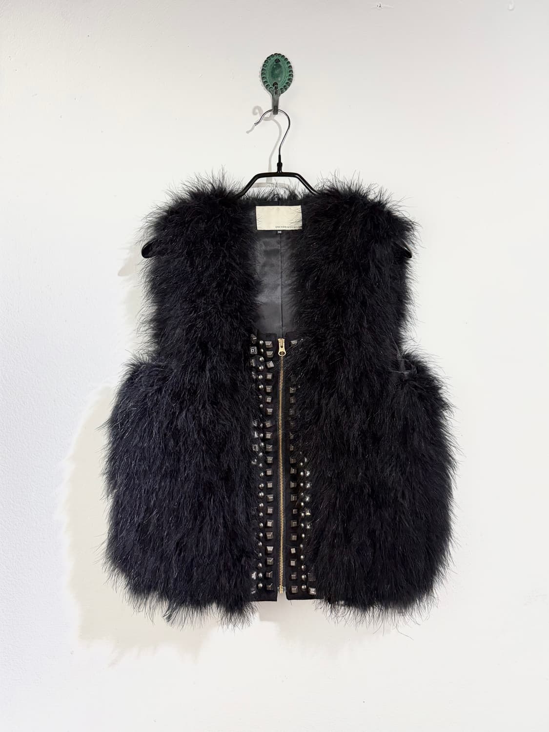 ENCHANTMENT...? 스터디드 퍼 베스트 상품이미지1