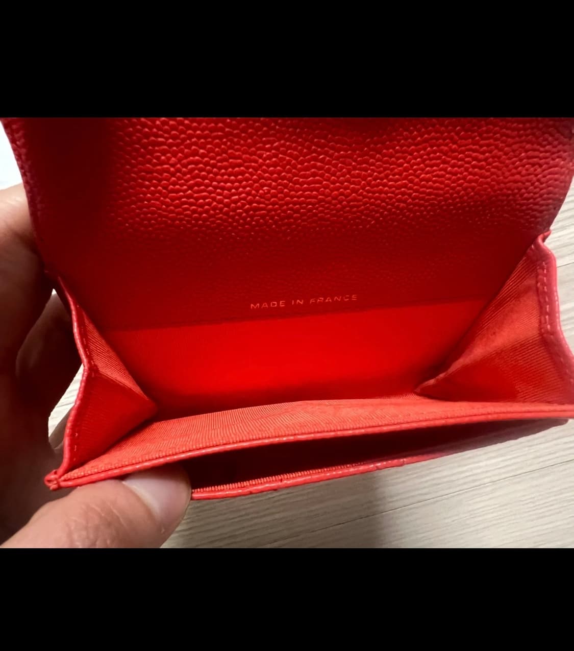 샤넬 클래식 카드지갑 캐비어 레드 금장 상품이미지7