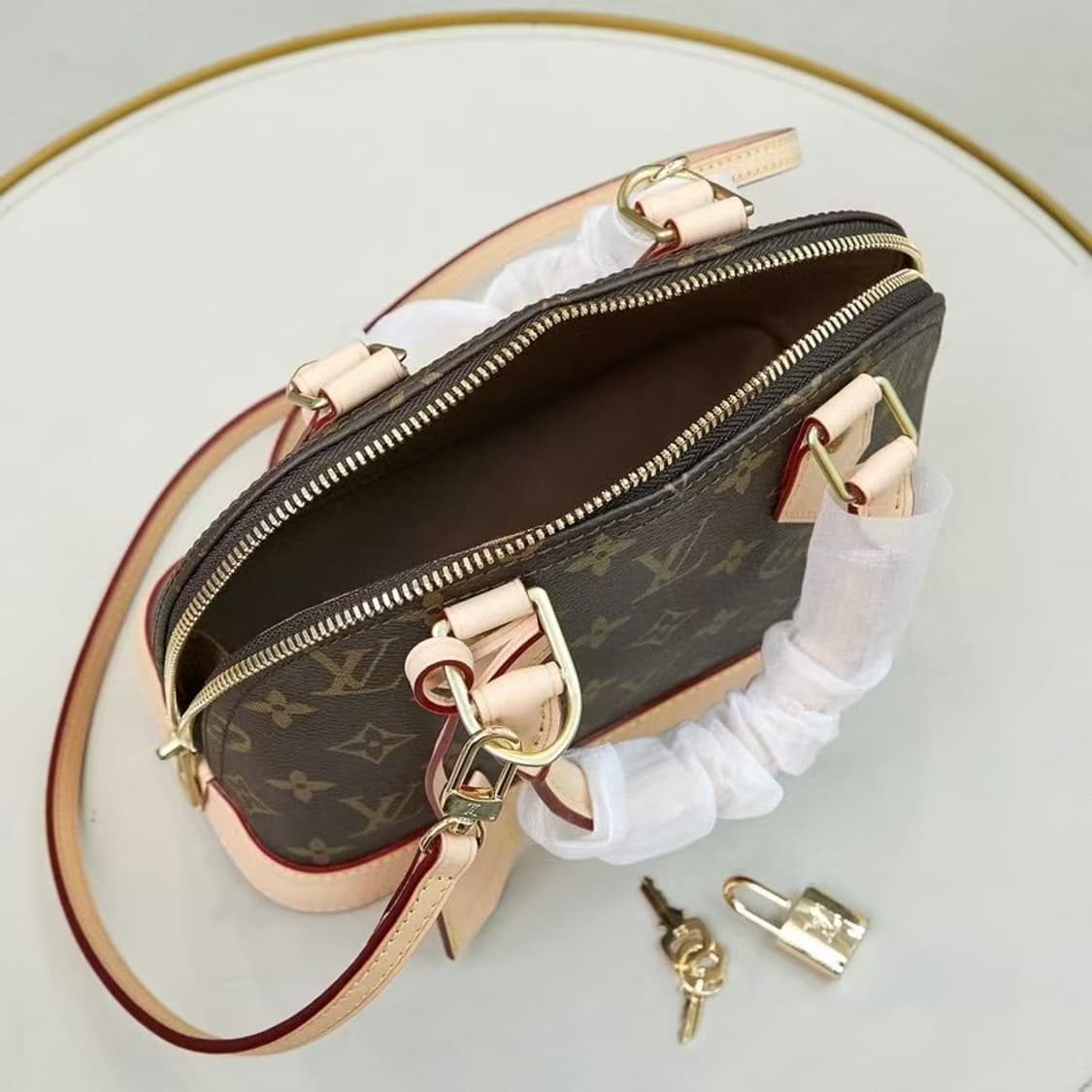 루이비통 알마 BB 모노그램 상품이미지4