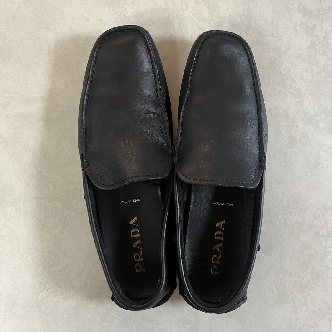 Prada Loafers 상품이미지2