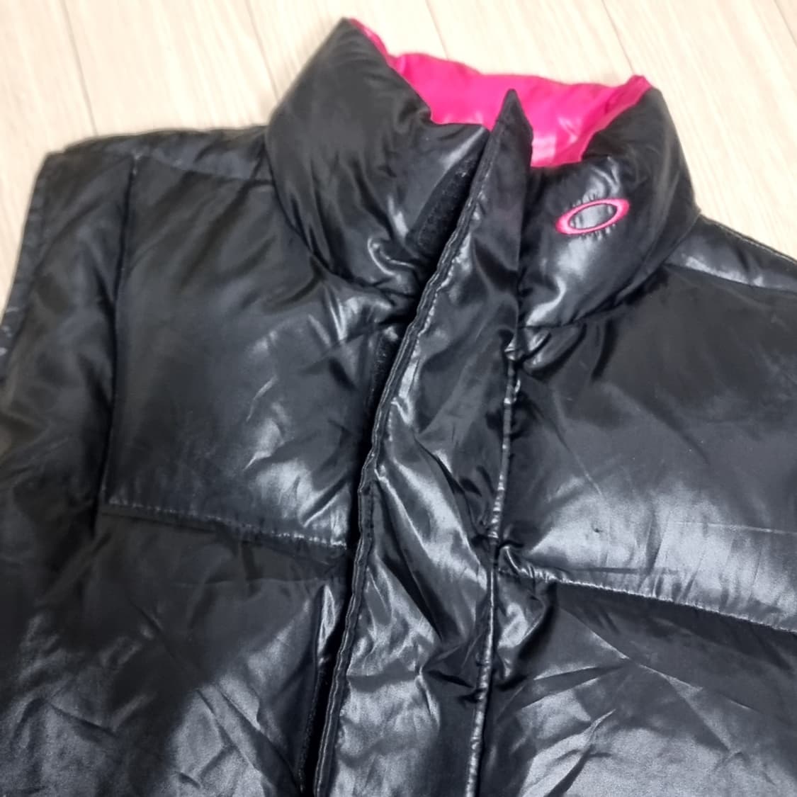 오클리 오리털 블랙 패딩 조끼(100-105) 상품이미지2