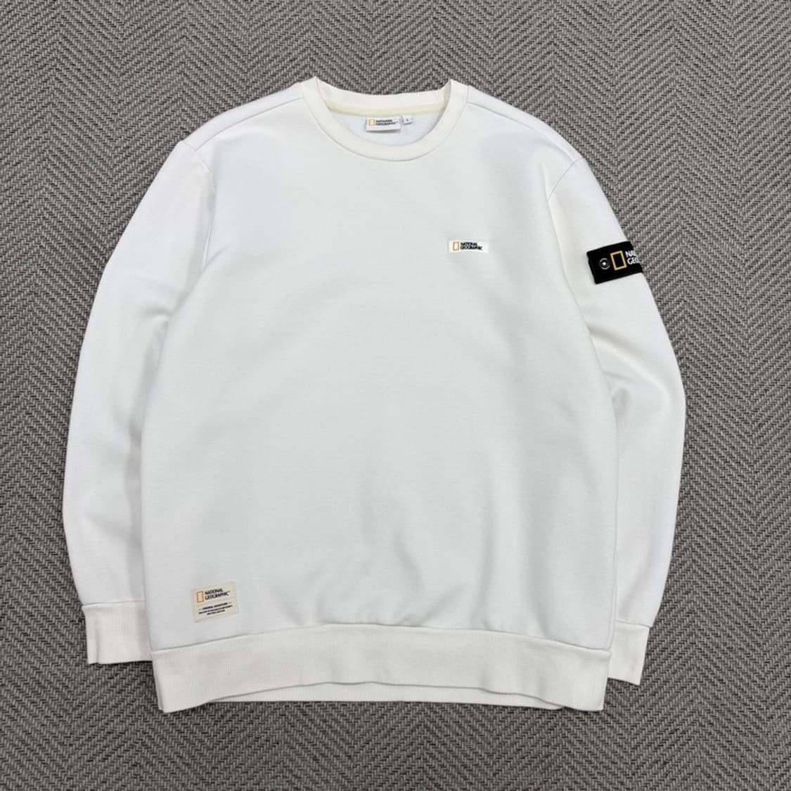 내셔널지오그래픽 와펜 맨투맨 v3057 상품이미지1