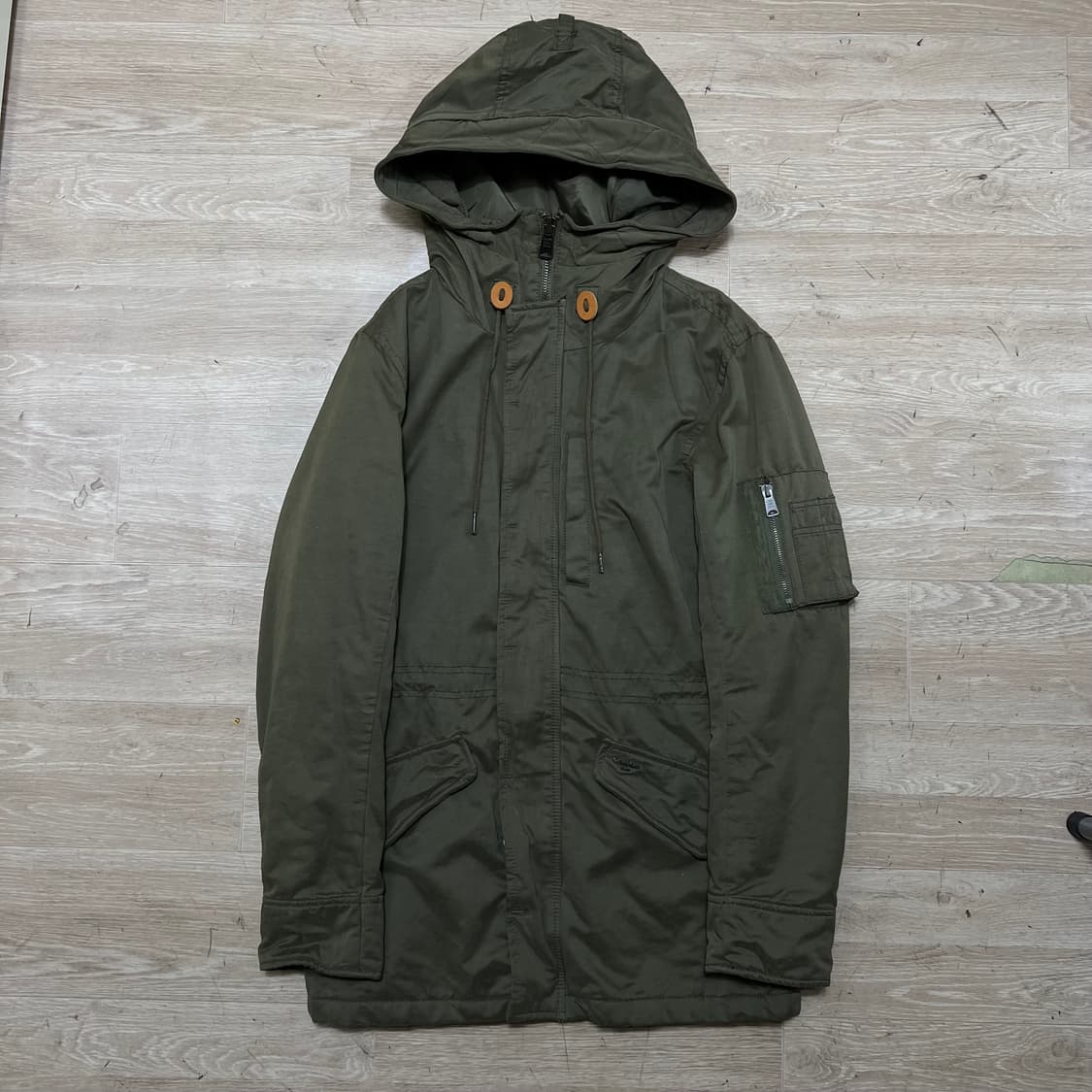 캘빈클라인 진스 여성 포켓 후드 야상점퍼 [카키] M/95 상품이미지1