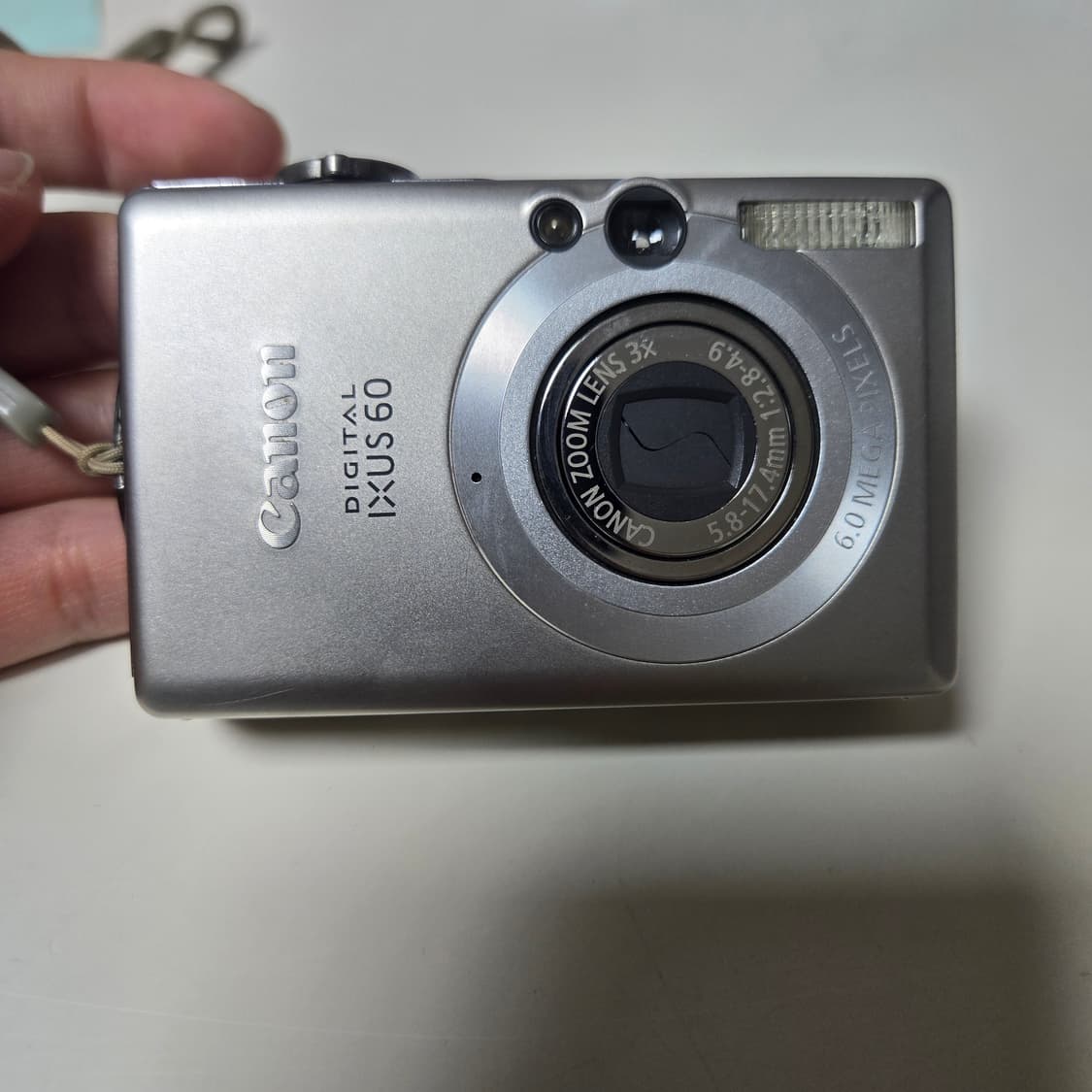 캐논 디지털 익서스 60 은색 카메라 상품이미지1