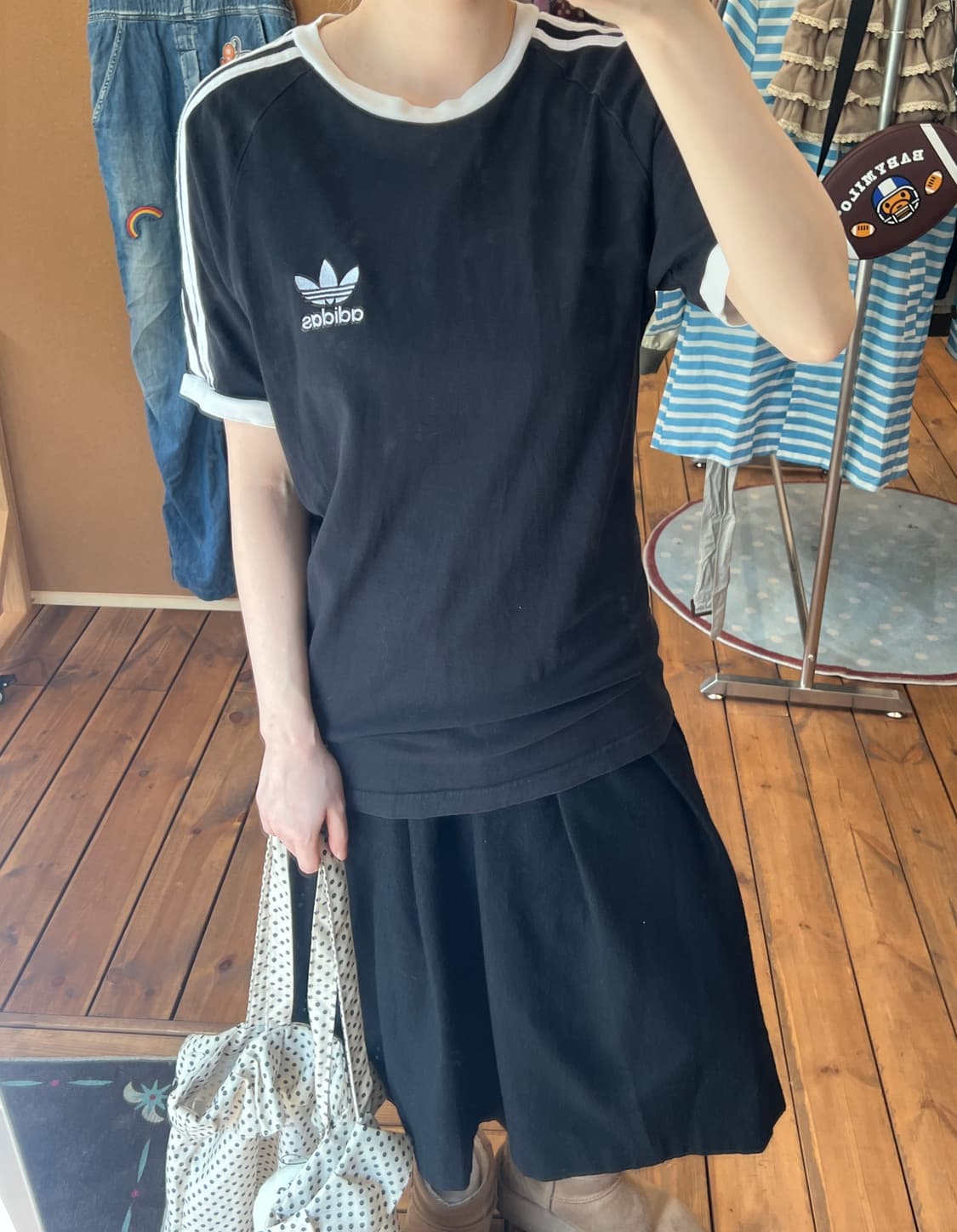 아디다스 블랙 화이트 링거티 상품이미지2