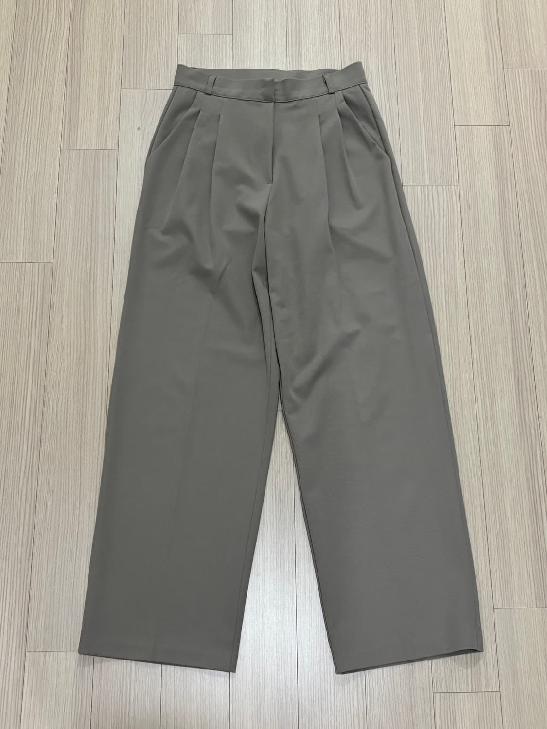 핀턱 와이드 슬랙스 베이지 55사이즈 상품이미지5