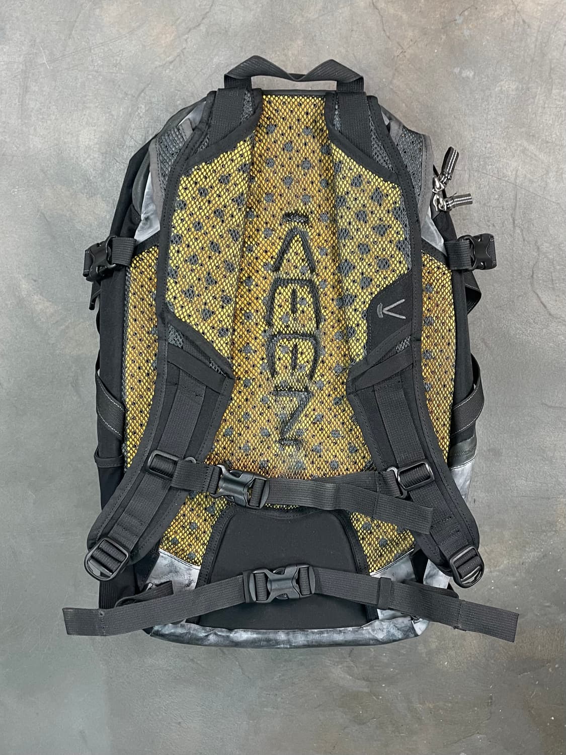 킨 엘 우드 백팩 상품이미지7