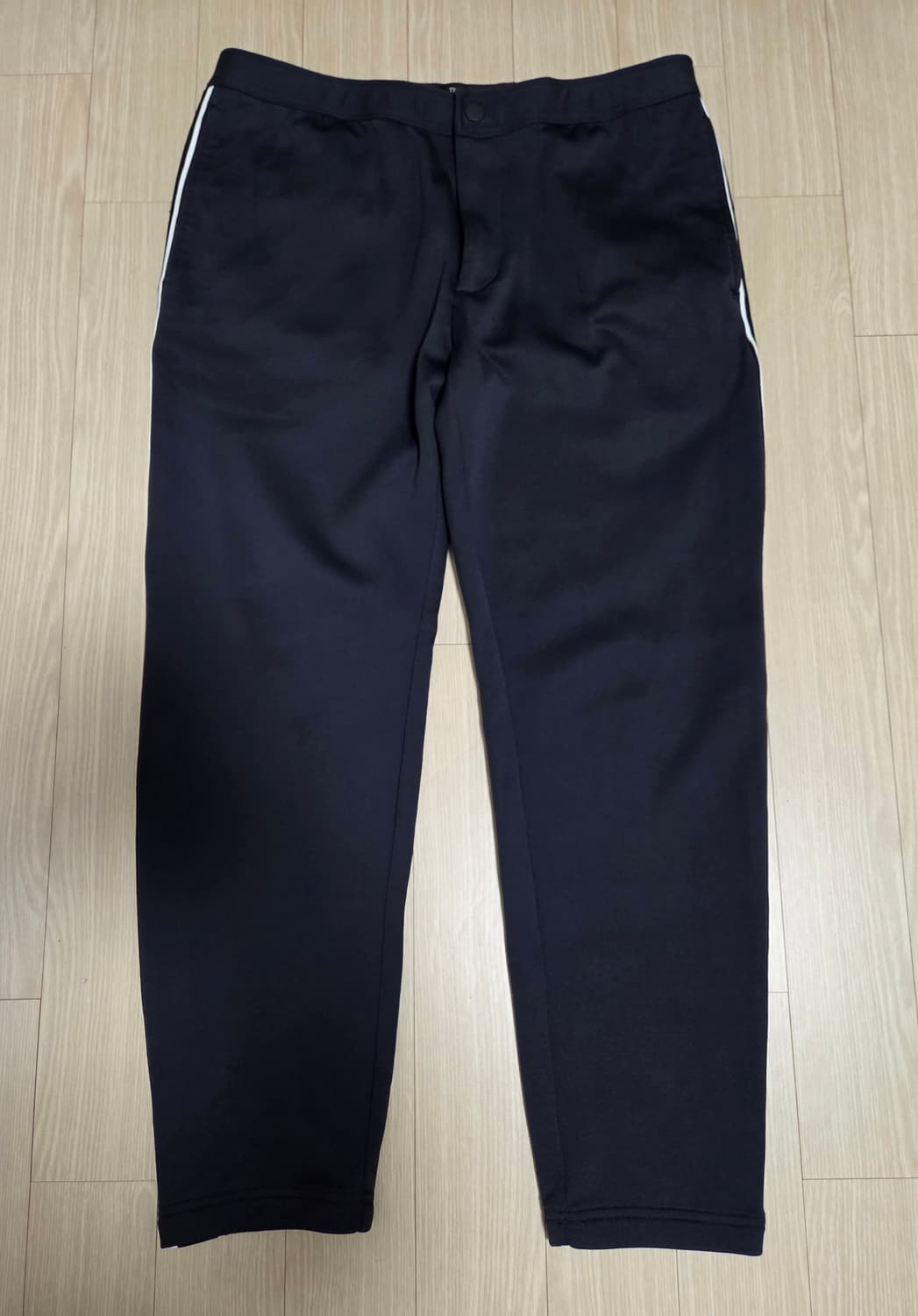 띠어리 사이드라인 조거 슬랙스 상품이미지1