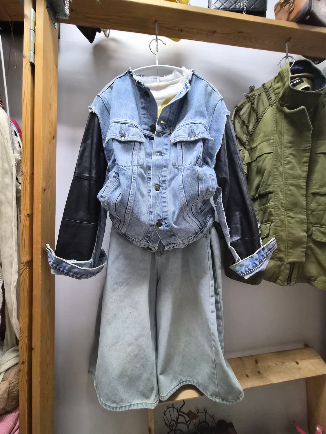 리바이스 가죽트리밍 데님 자켓 상품이미지1