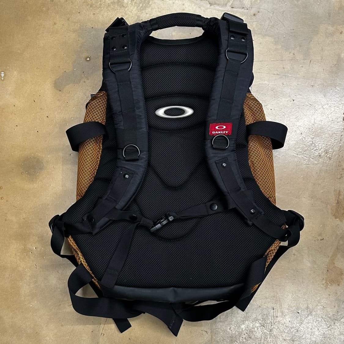 OS 오클리 옐로우 스노우 백팩 상품이미지3