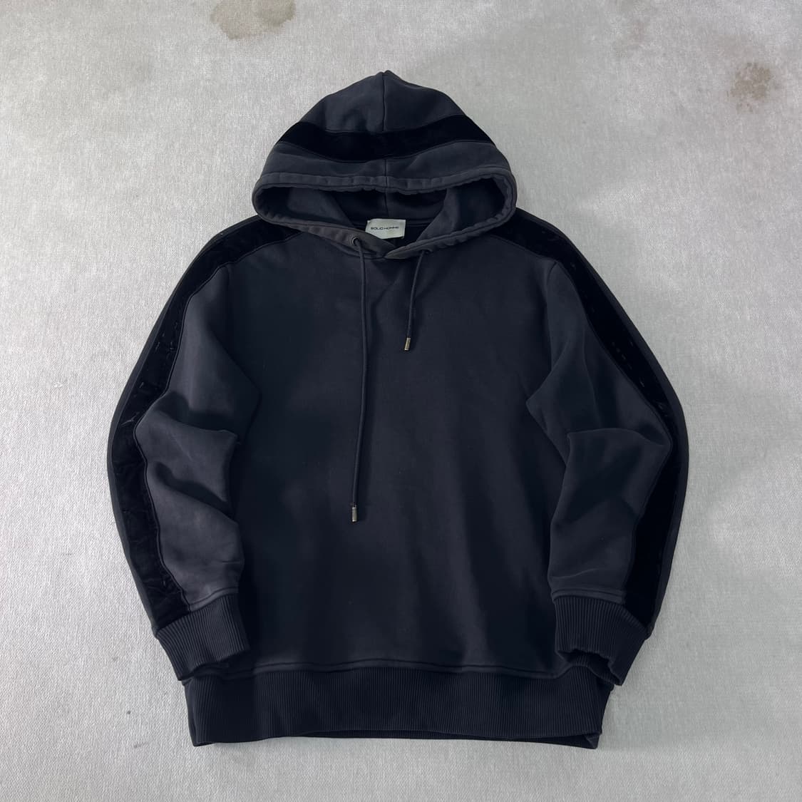 100 솔리드 옴므 벨벳 후드티 상품이미지1