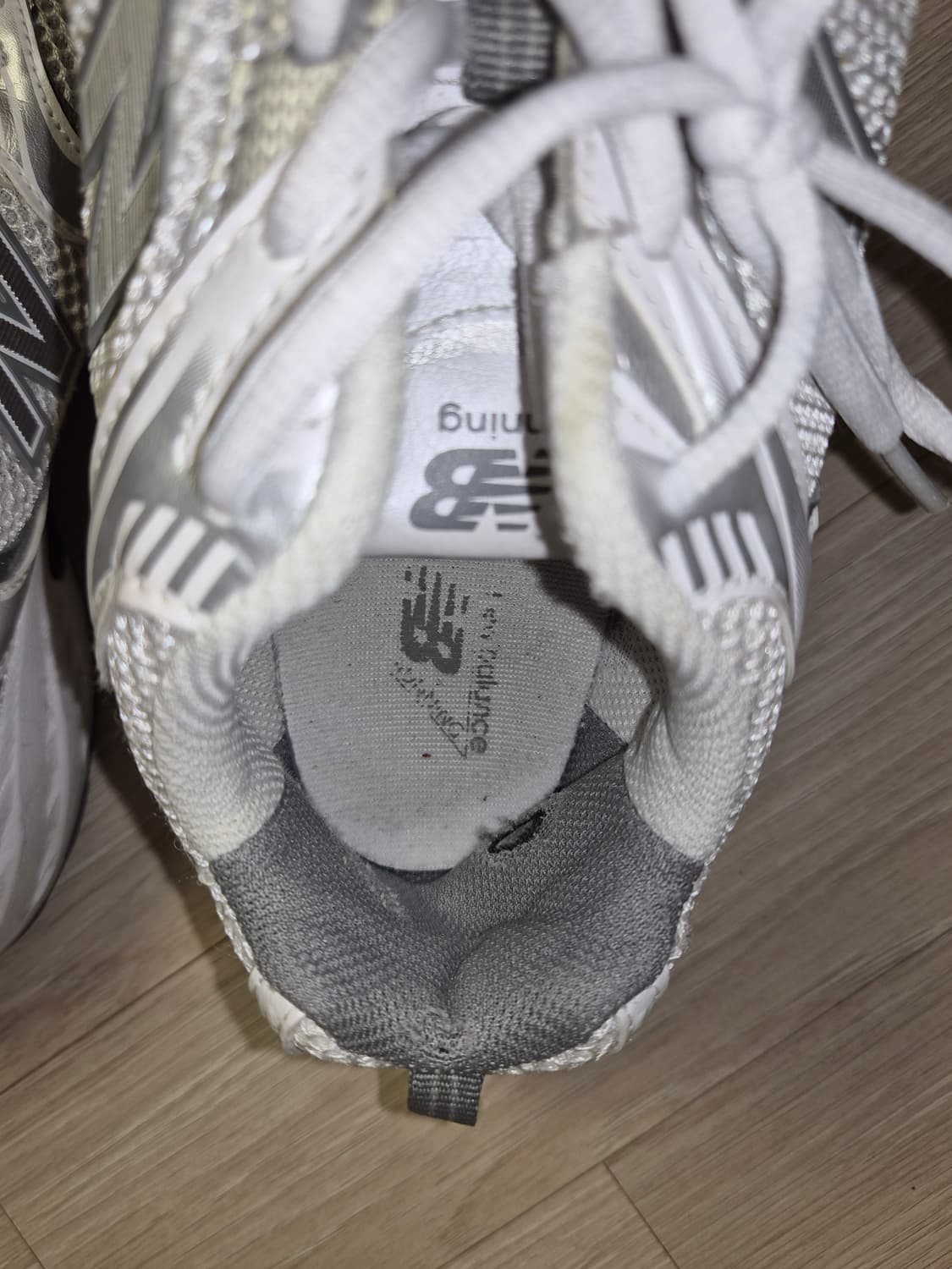 뉴발란스 530 흰/은 운동화 상품이미지3