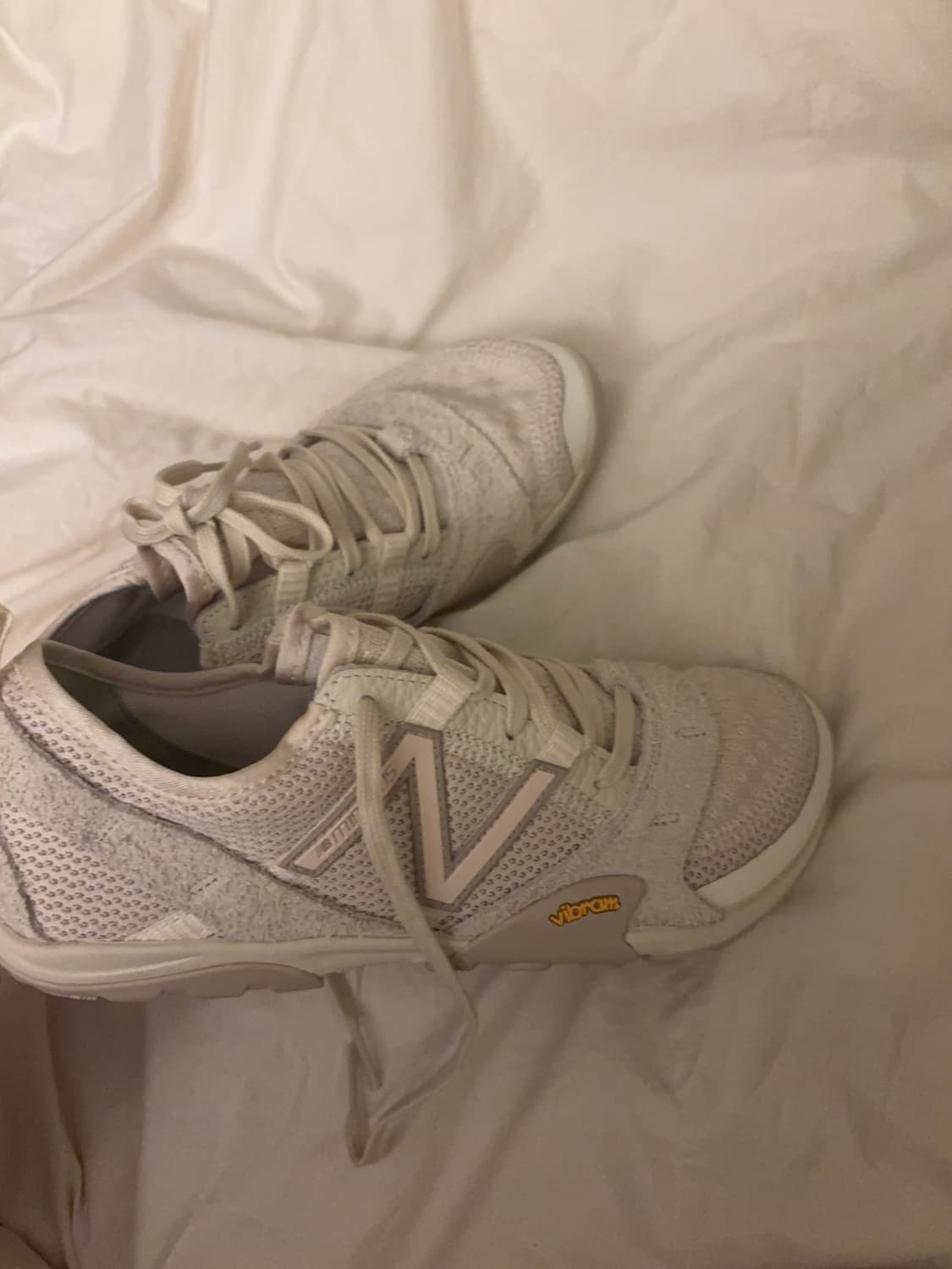 뉴발란스 미니머스 베이지 255 팝니다 상품이미지3