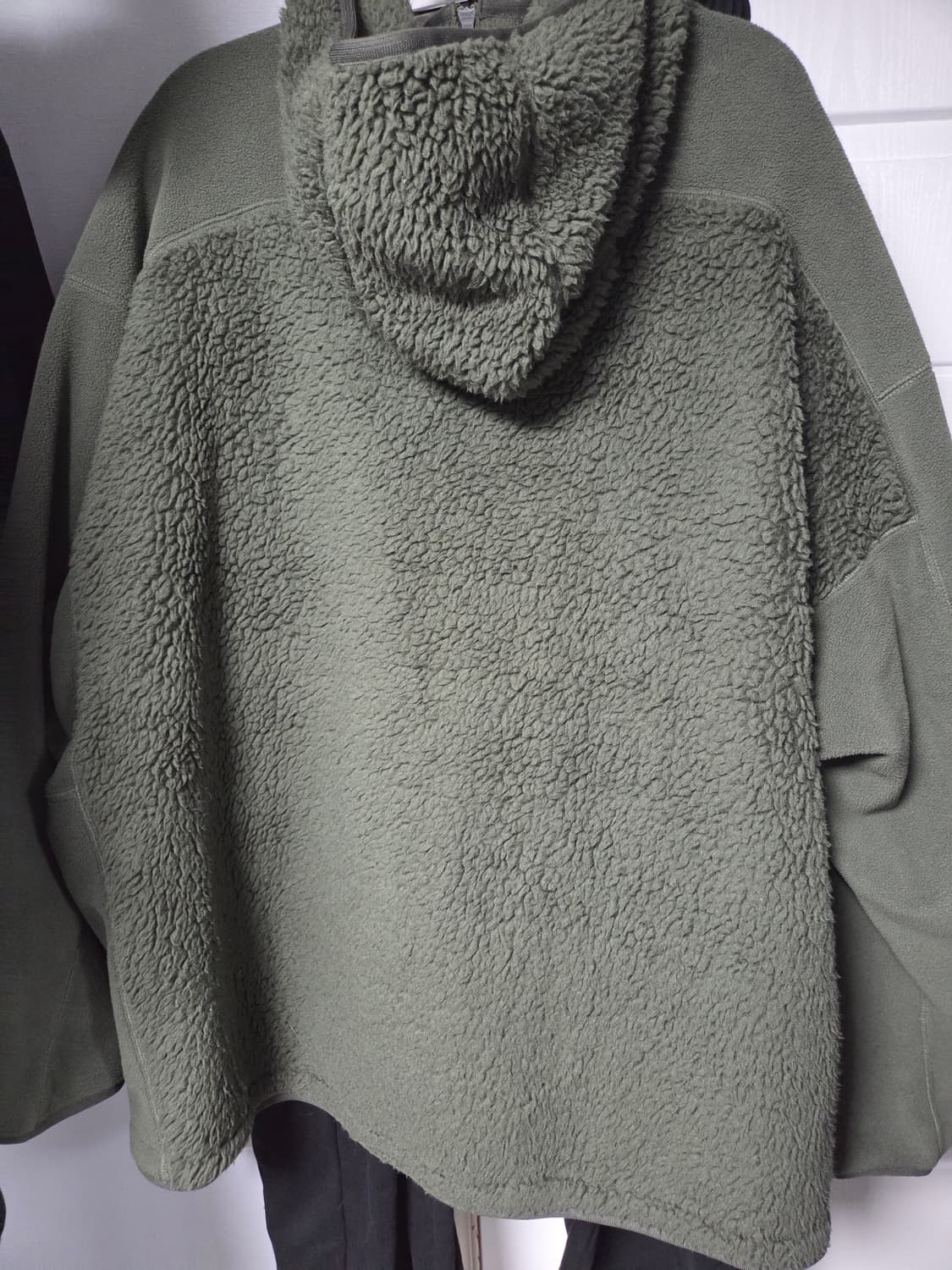 (4XL) 유니클로 화이트 마운티니어링 풀집 파카 상품이미지6