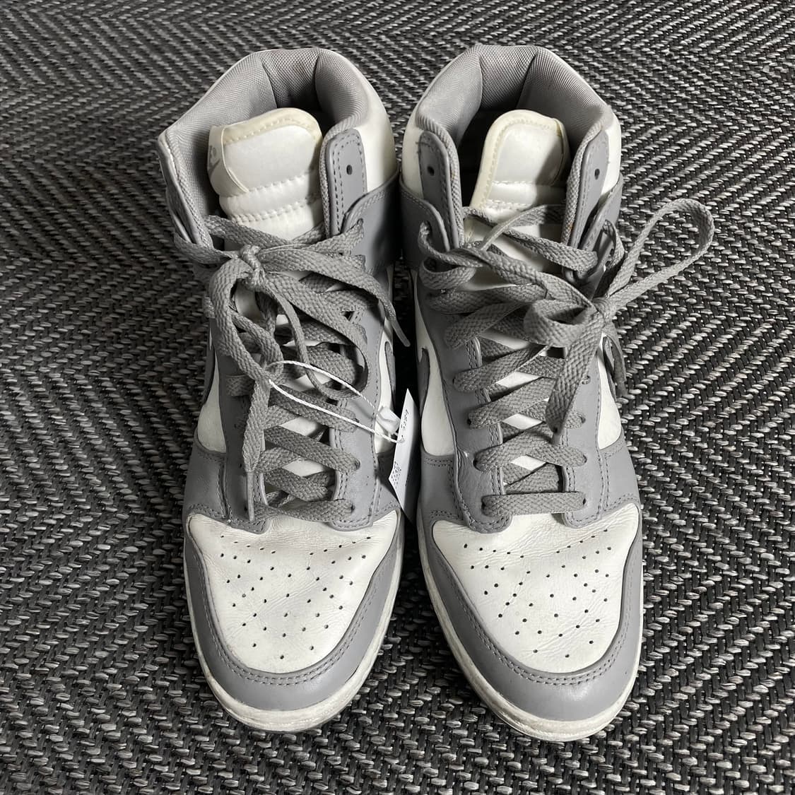 나이키 덩크 하이 레트로 화이트 플래티넘o 3289 상품이미지2