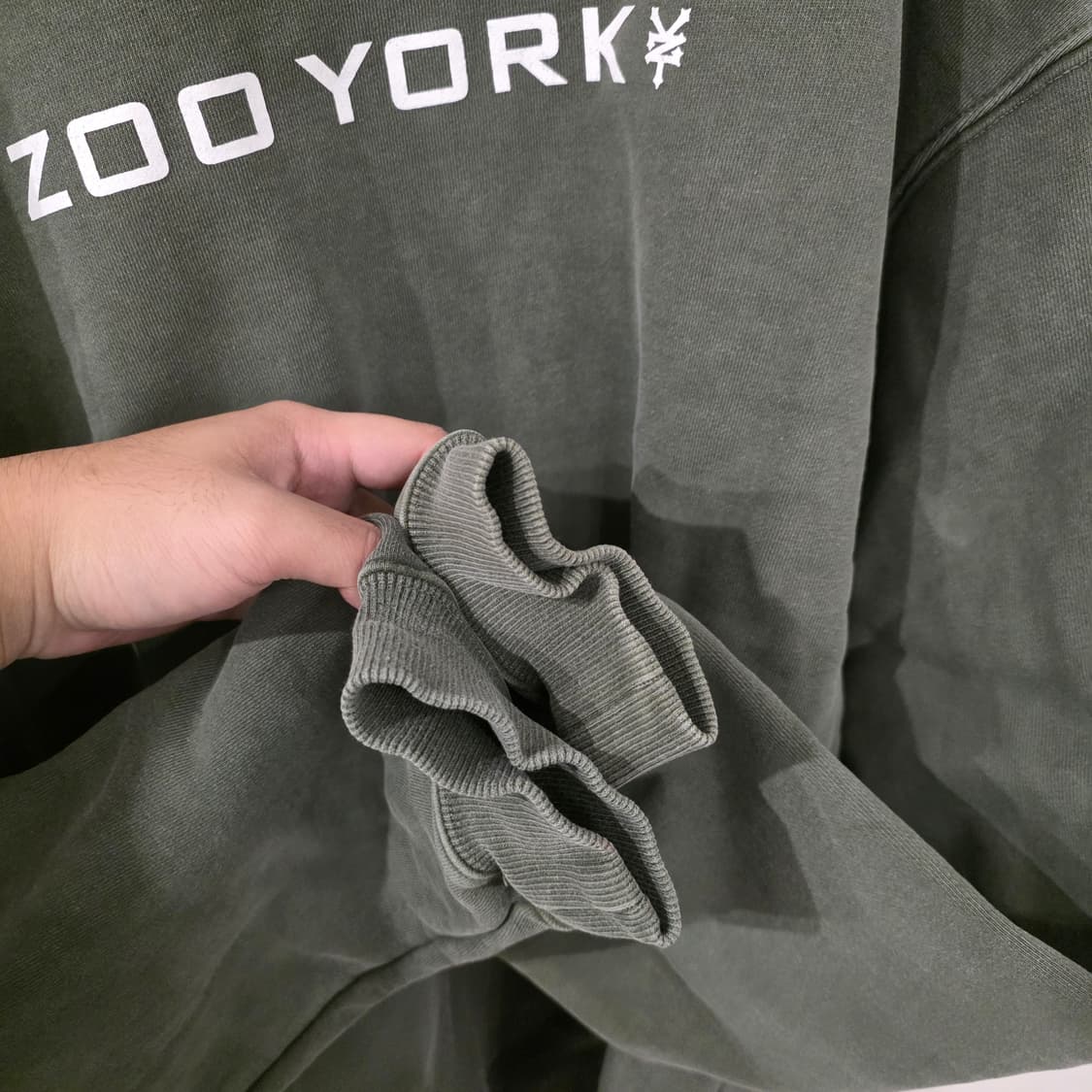 쥬욕 ZOO YORK 맨투맨 M 카키 상품이미지4