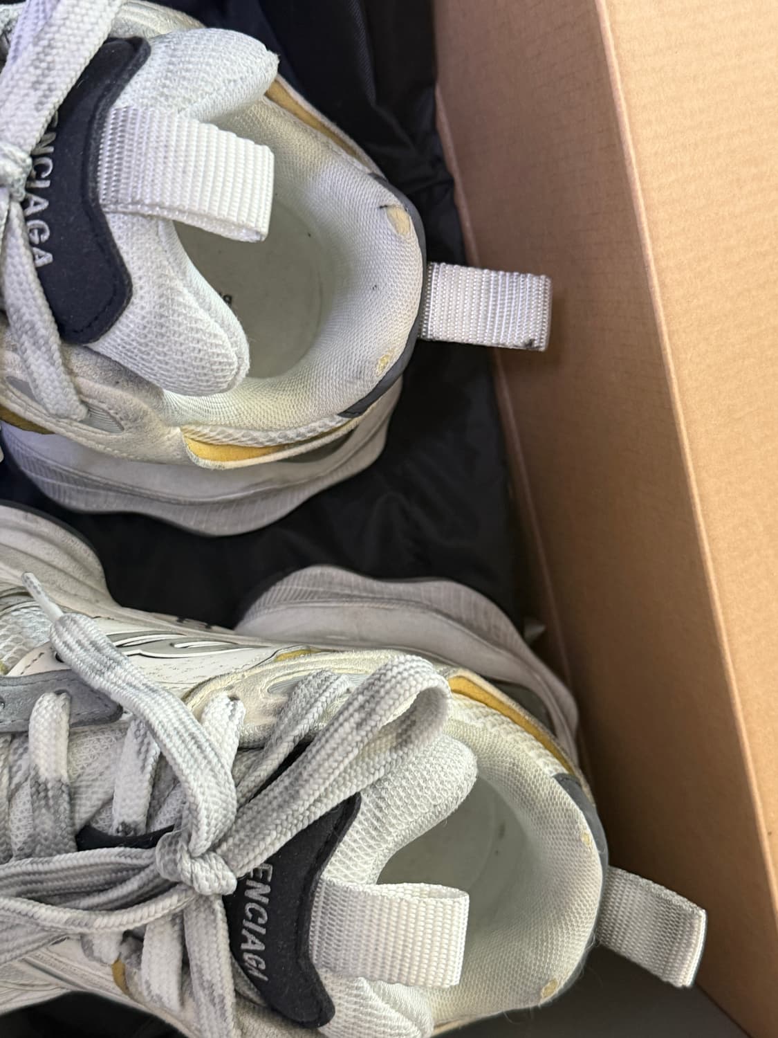 발렌시아가 카고 스니커즈 40 상품이미지2